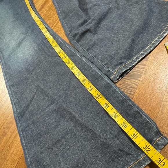 AG Adriano Goldschmeid The Legend Flare  Jeans 28R - Picture 7 of 11